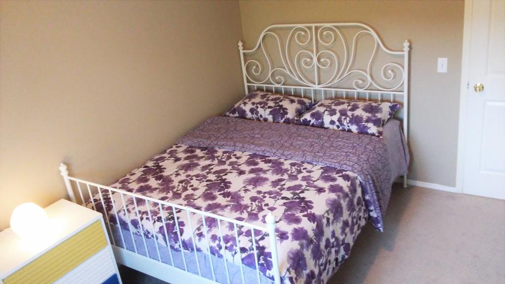 Brother Li Homestay YYC Eksteriør bilde